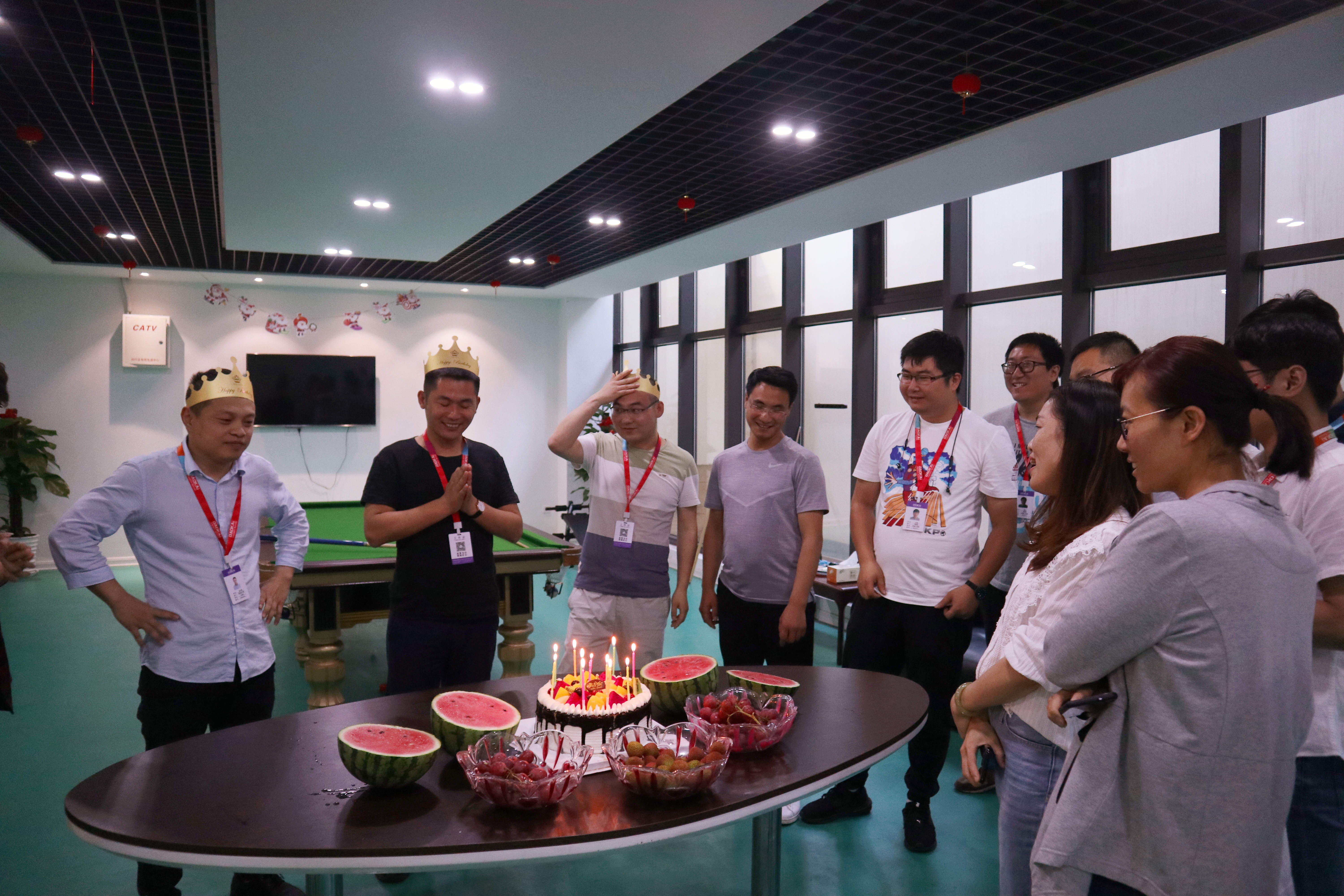 員工集體生日會 | 繽紛五月，把美好的祝福送給你